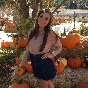 Meet your Posher, Anna